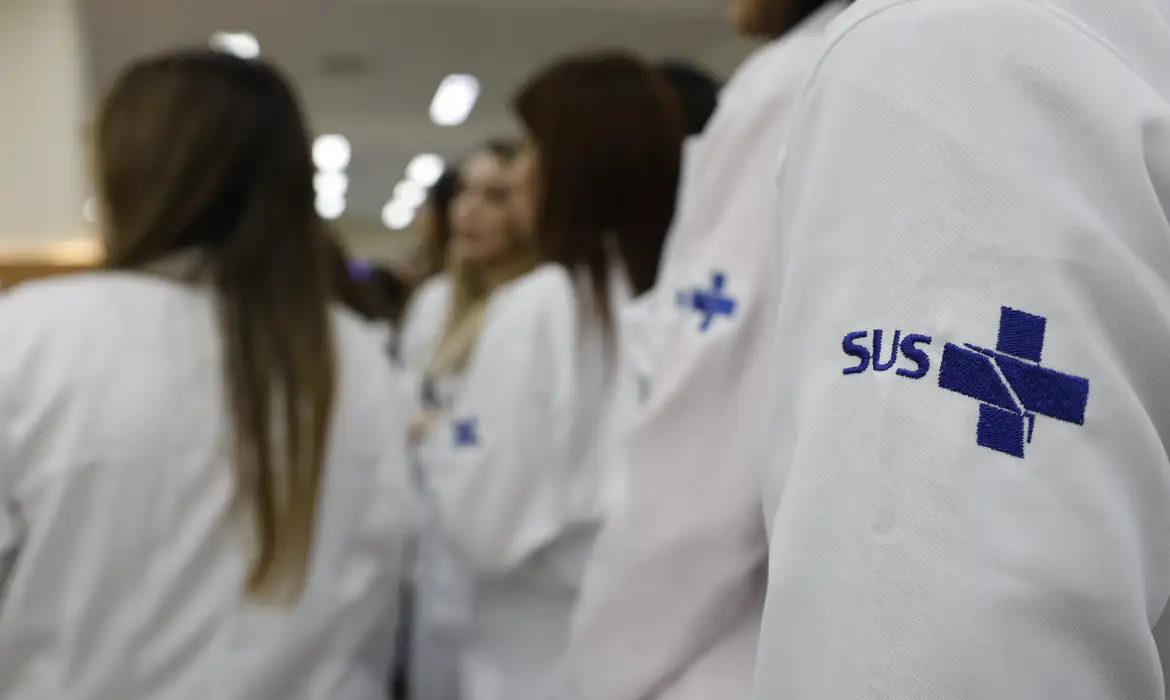 Demografia Médica Brasil