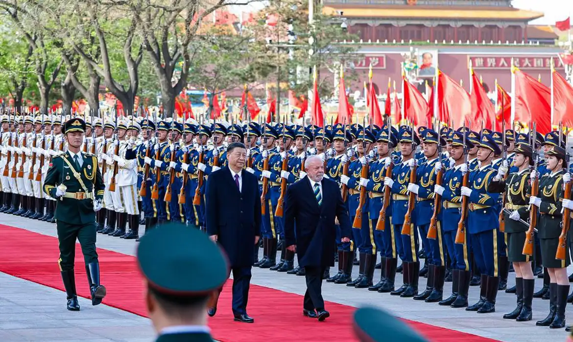 Rússia e China no roteiro: Lula viaja esta semana para encontros com chefes de estado