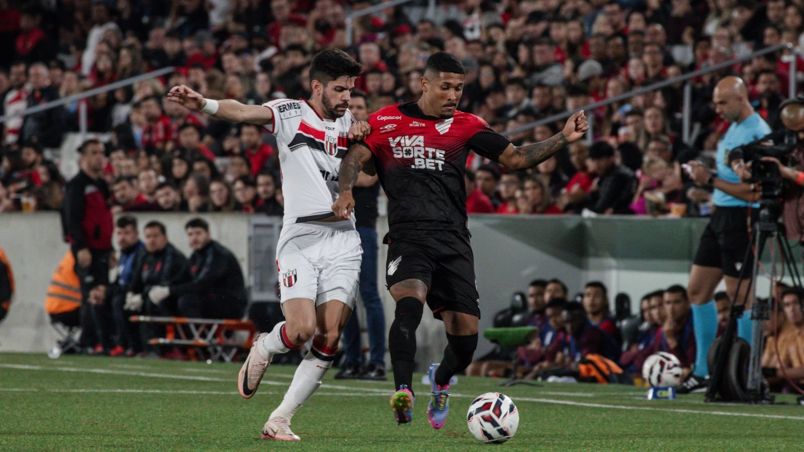Athlético x Botafogo SP
