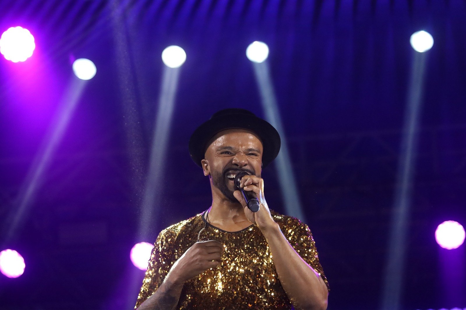 Ligga Arena recebe Alexandre Pires com O Baile do Nêgo Véio no dia 17 de maio