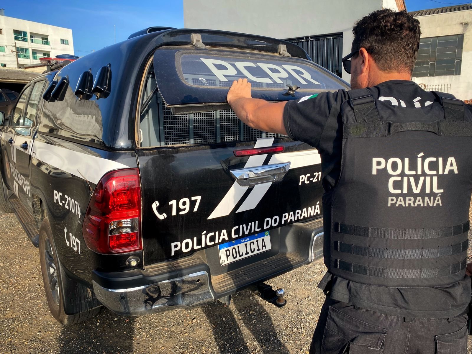Cinco presos em Curitiba por envolvimento em furto qualificado contra a Copel
