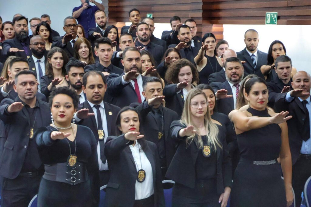 polícia cientifica PR