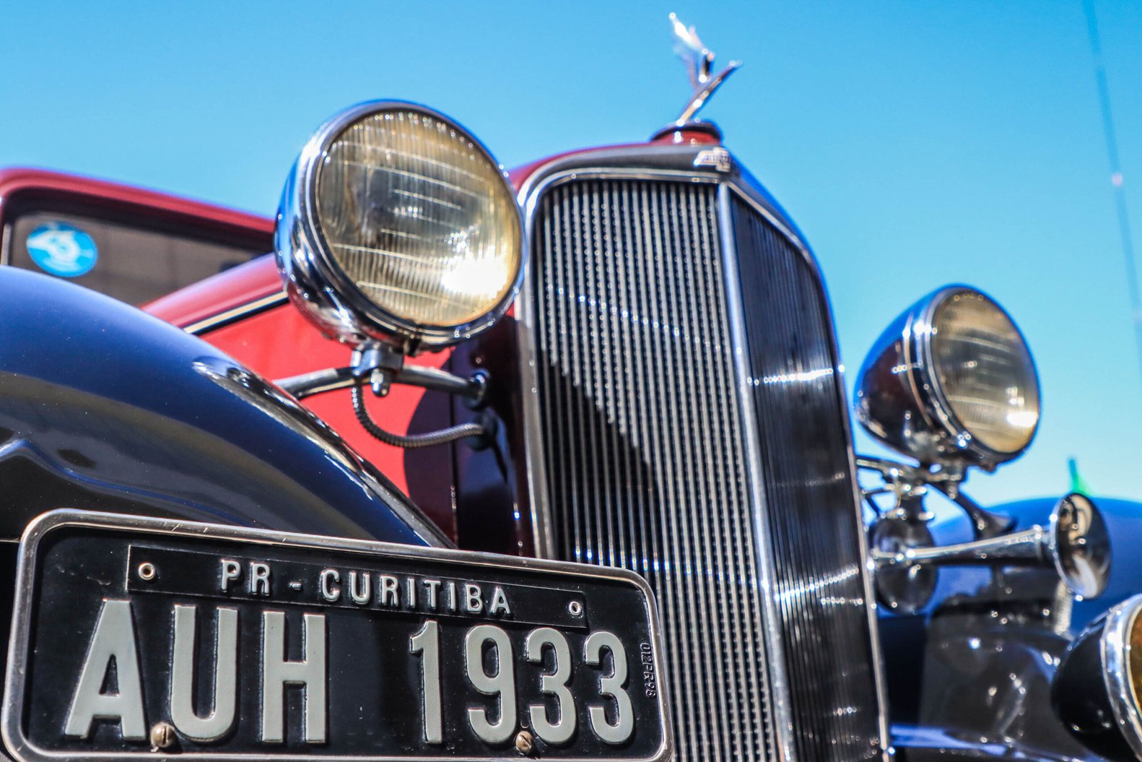 “Elas na Direção”: Detran-PR homenageia mulheres colecionadoras em evento de carros antigos