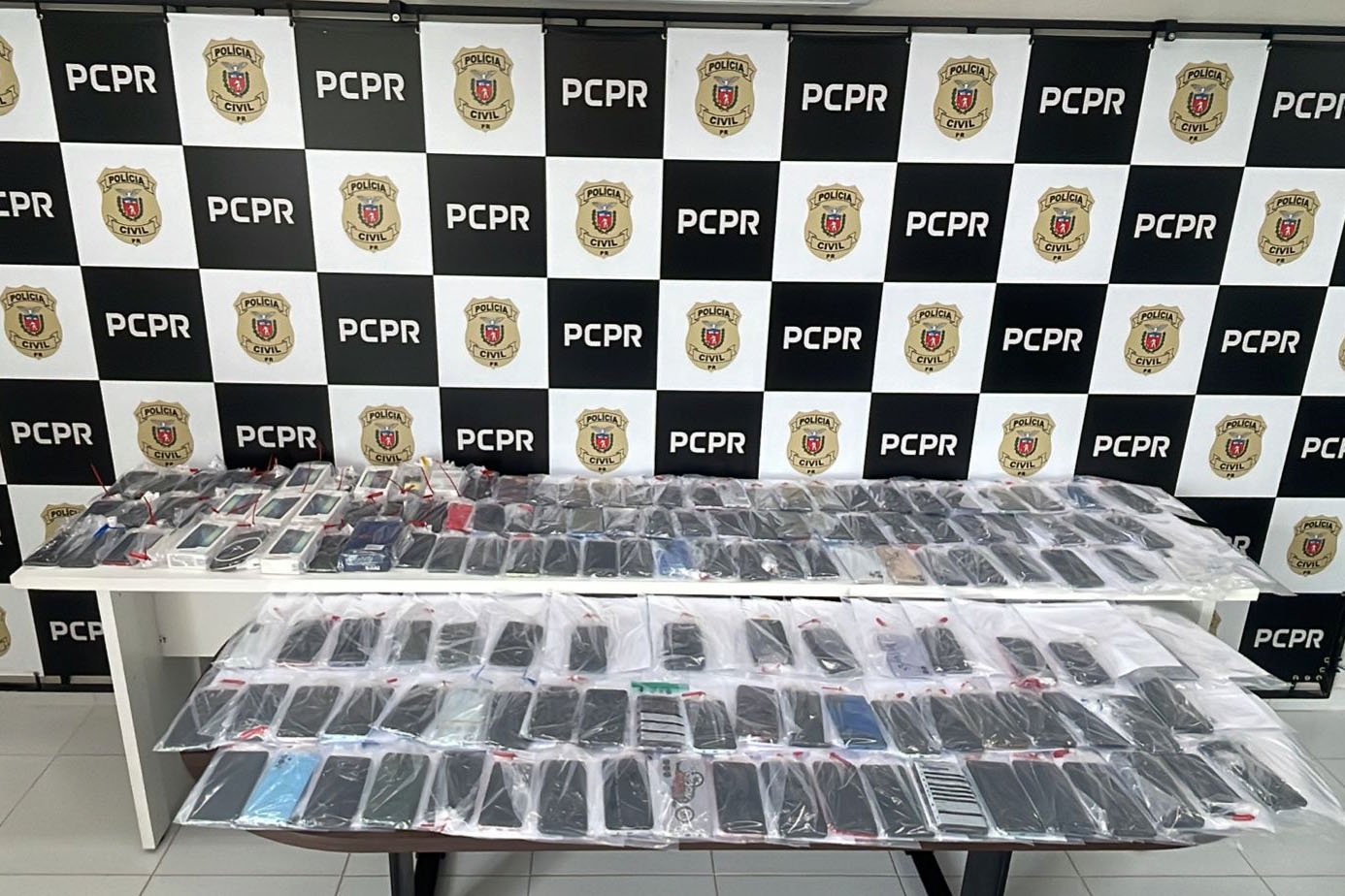 Projeto Recuperacel: PCPR devolve 160 celulares recuperados em Cascavel