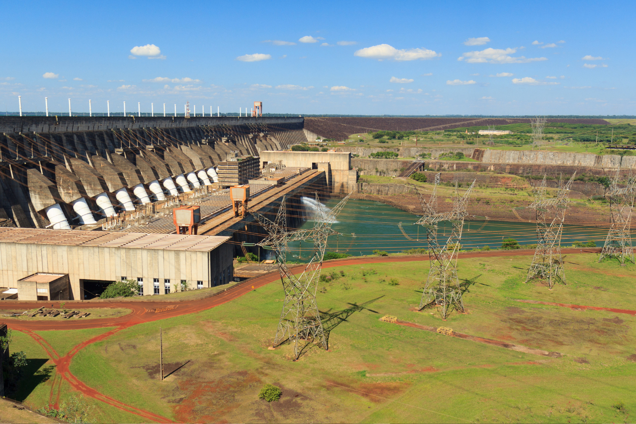Itaipu completa 51 anos com foco em inovação energética