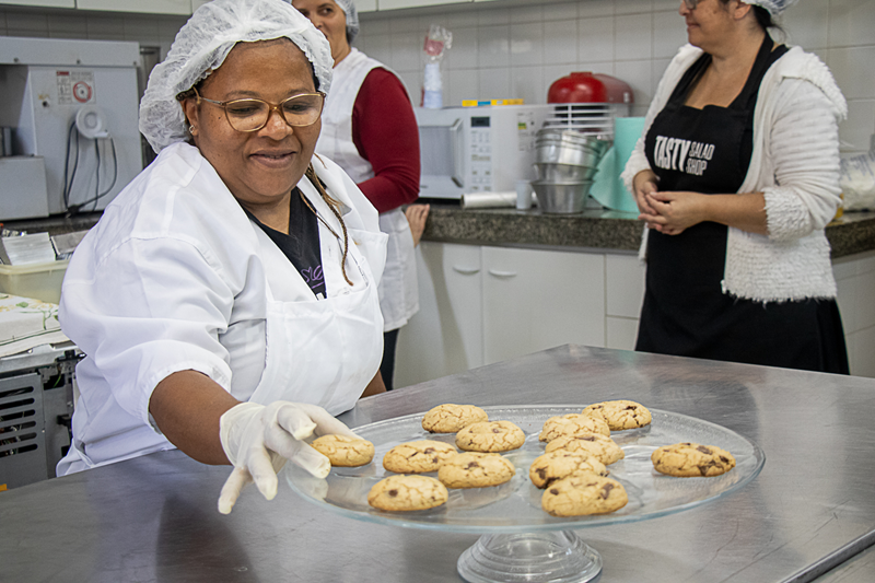 Curitiba Oferece 225 Vagas em Cursos Gratuitos de Gastronomia em Parceria com o Senac