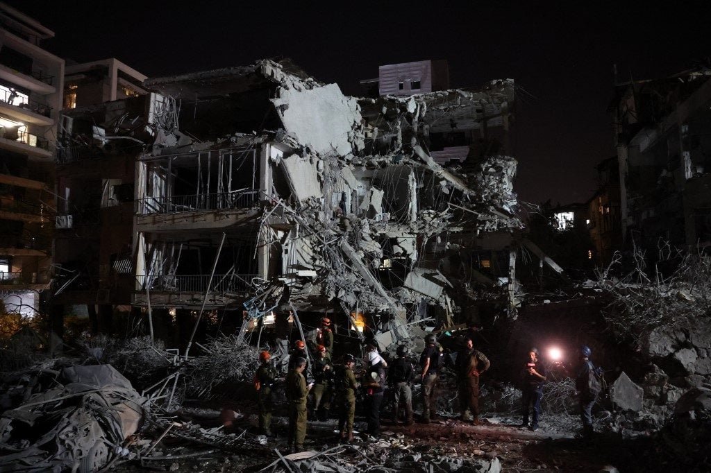 Escalada no Oriente Médio: ataques entre Israel e Irã deixam mais de 90 mortos e preocupam o mundo