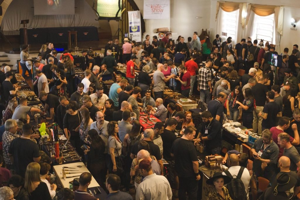 Da Forja à Exposição: Knife Show em Curitiba Reúne Lâminas Raras e Demonstrações ao Vivo