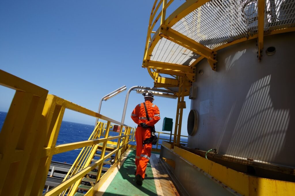 Disputa de Gigantes: Petrobras e Consórcio Chinês Dominam Leilão do Pré-Sal e Dividem Riqueza Bilionária