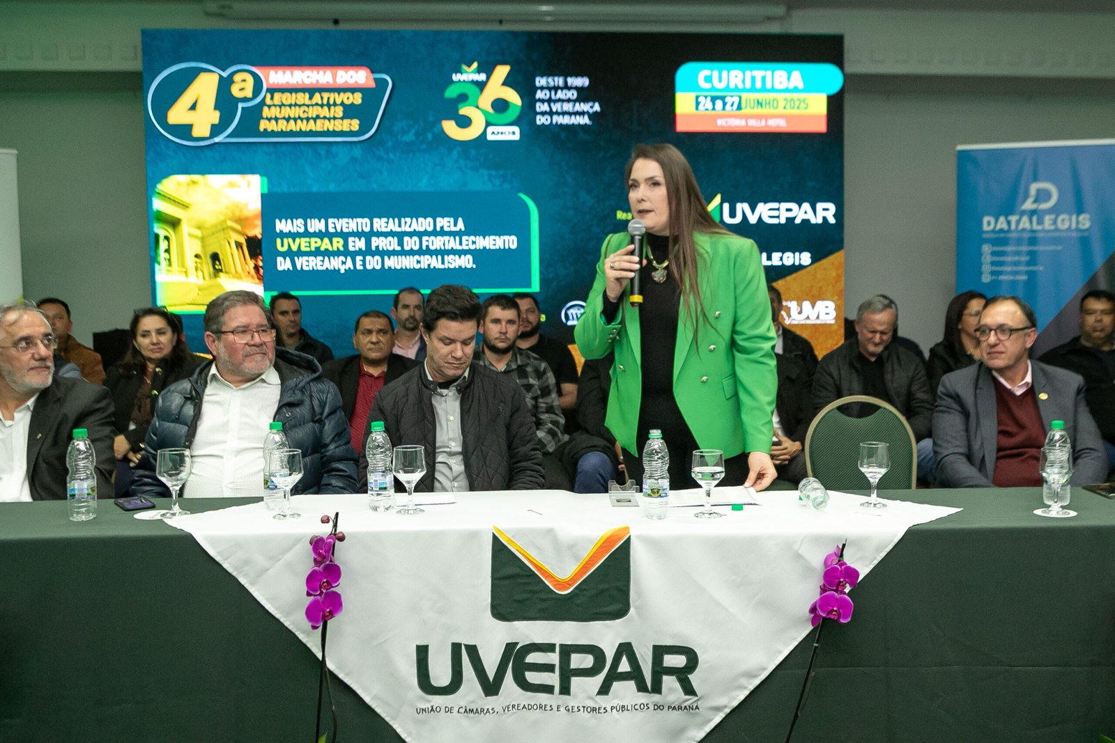 Sem intermediários: vereadores do Paraná se reúnem com o Governo para "calibrar" investimentos