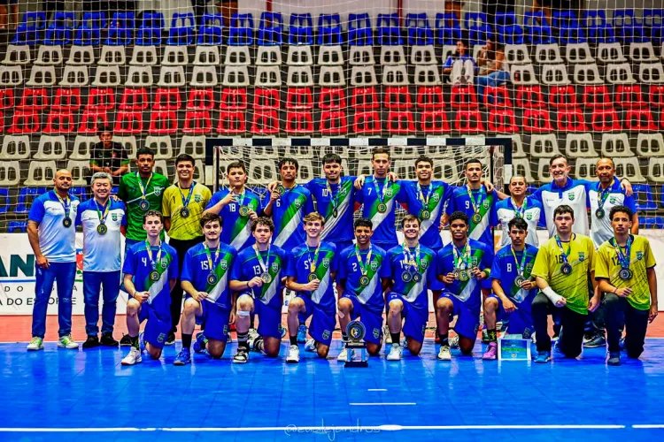 Base Forte: Com Talentos de Londrina, Paraná Conquista o Brasileiro de Handebol no Masculino e Feminino