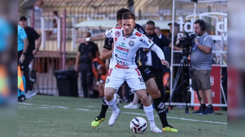 Operário Acerta o Travessão, mas Sofre Gol no Fim e Perde para o Volta Redonda na Série B