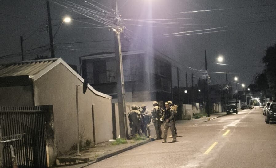 Ação rápida da PMPR garante resgate de mãe e filha em sequestro em Pinhais