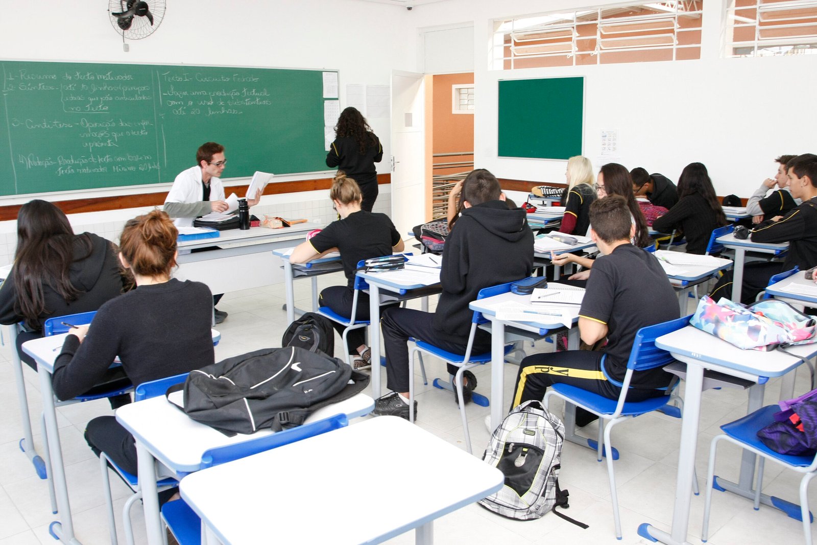 Dinheiro na Conta: Reajuste dos Professores do Paraná Será Pago com Retroativo em 11 de Julho