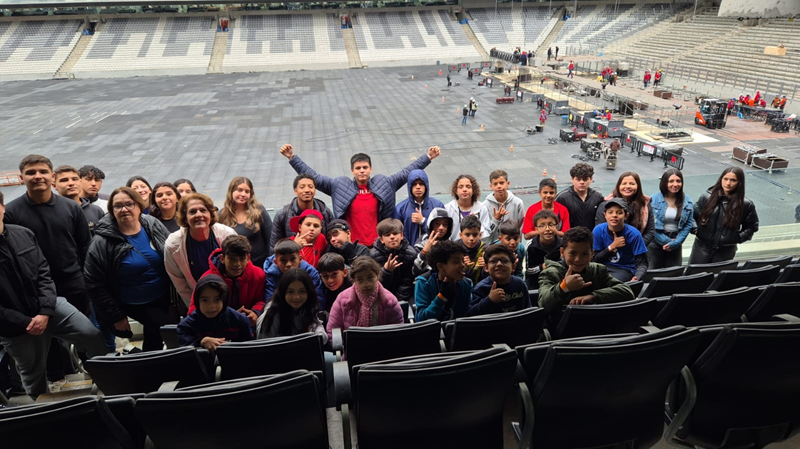 Onde Nascem os Sonhos: Futuros Craques de Projeto da CIC se Inspiram em Visita à Ligga Arena