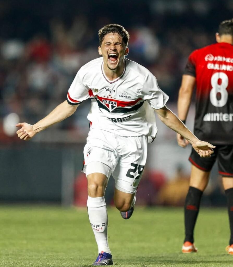 Com Gol no Fim, Athletico Perde Para o São Paulo, Mas Segue Vivo na Copa do Brasil