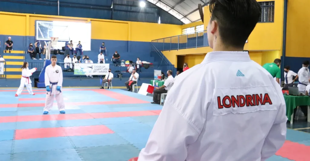 Ippon em Londrina: Tatames do Moringão Fervem com a Disputa do Título Brasileiro de Karatê