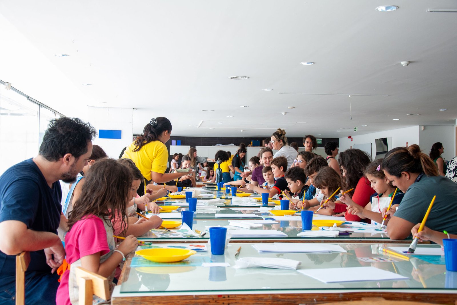 Pequenos Artistas no Museu: MON Tem Oficinas de Arte Para Tirar a Criançada da Rotina
