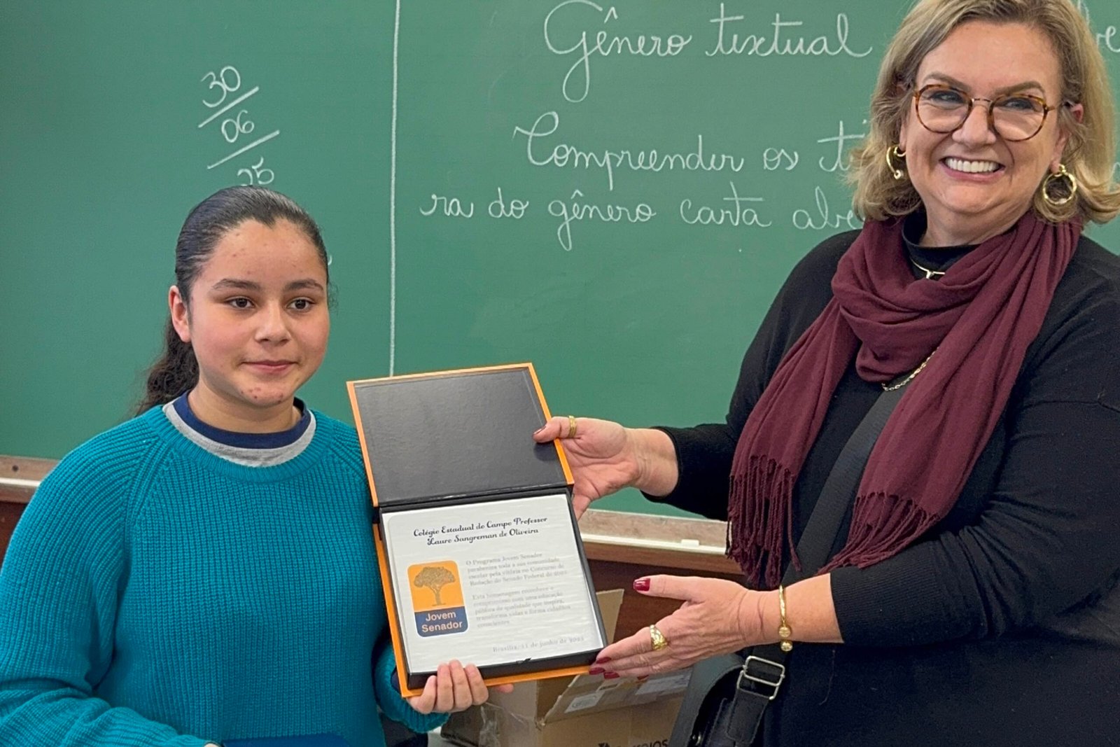 Talento de Sengés: aluna de escola do campo vence concurso e será “Jovem Senadora” do Paraná