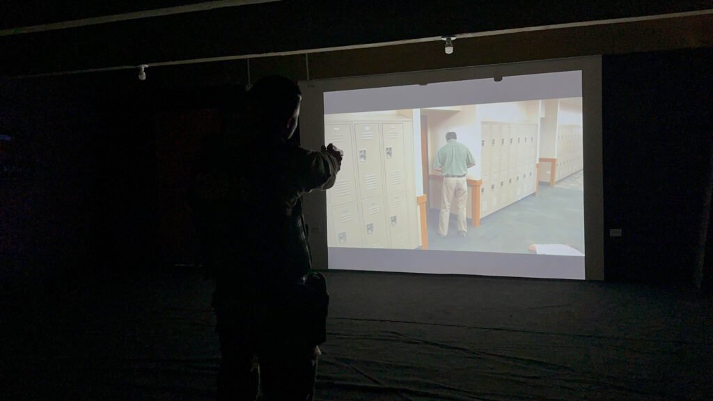 Mais Armada e Melhor Treinada: PMPR Apresenta Novos Fuzis e Simulador de Tiro de Alta Tecnologia