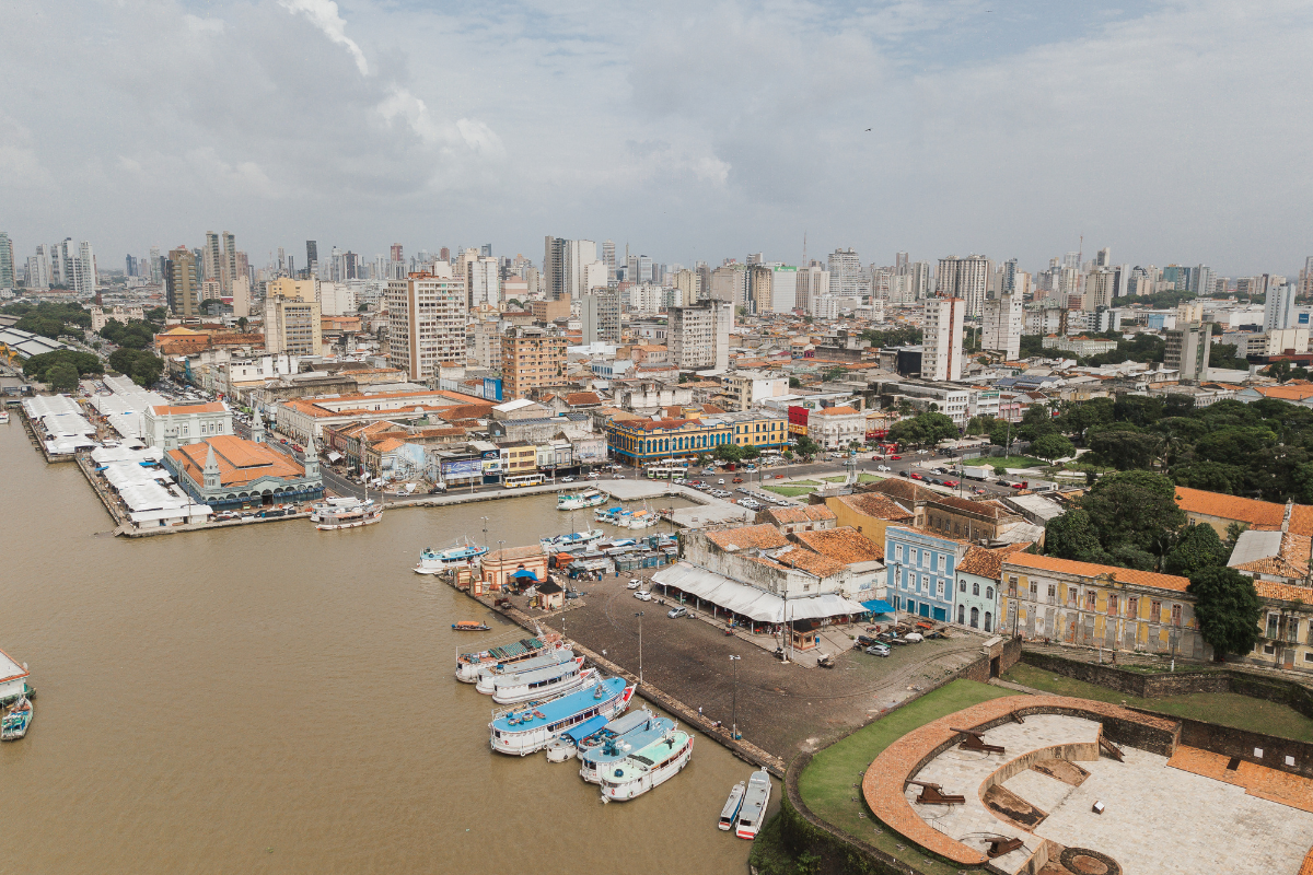 Navios de cruzeiro viram hotéis: a solução inédita do Brasil para conter a crise de preços da COP30