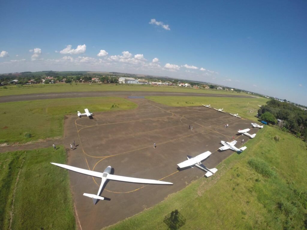 Aviação agrícola em destaque: Agro Air Show aquece a economia de Campo Mourão
