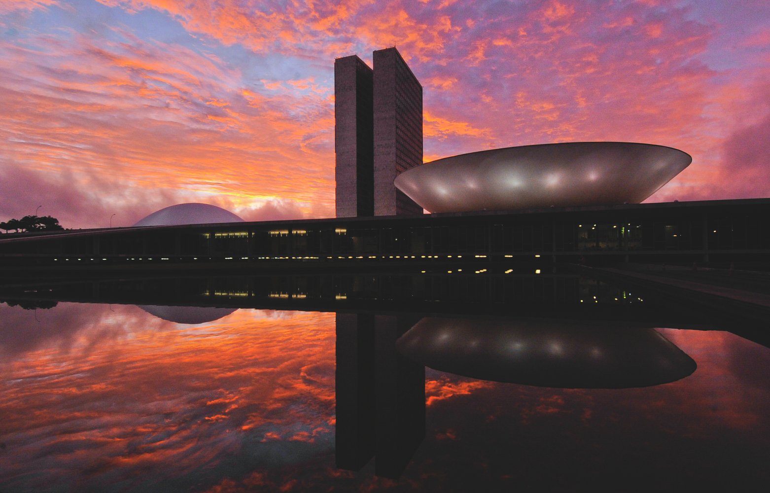 Após recesso, Congresso se prepara para semestre de embates sobre imposto de renda, cassações e limites ao STF