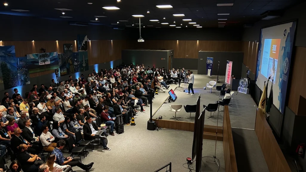 Futuro da IA em debate: Curitiba sedia um dos maiores congressos de ciência de dados do Brasil