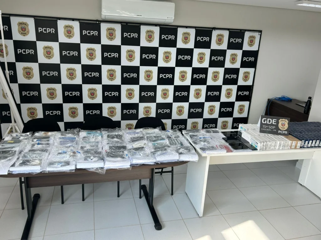 "Já Tinha Dado como Perdido": A Emoção de 600 Vítimas ao Receberem de Volta Celulares Roubados no Paraná