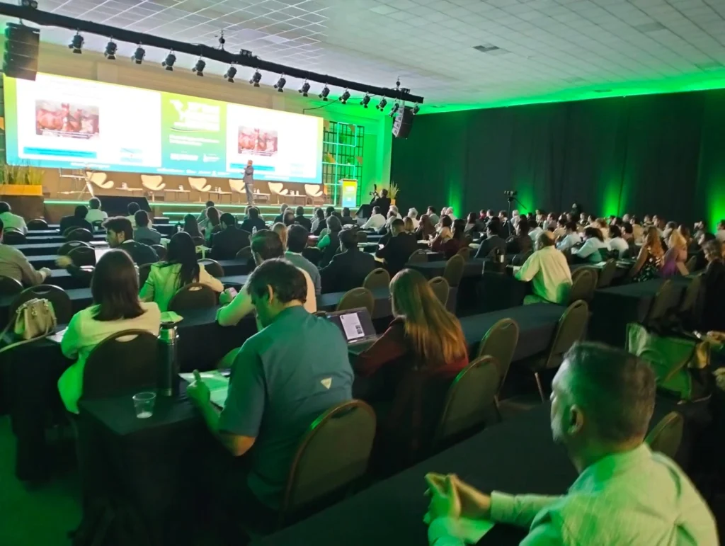 Pirataria de Sementes Causa Rombo de R$ 10 Bilhões ao Agro, Aponta Debate em Foz do Iguaçu