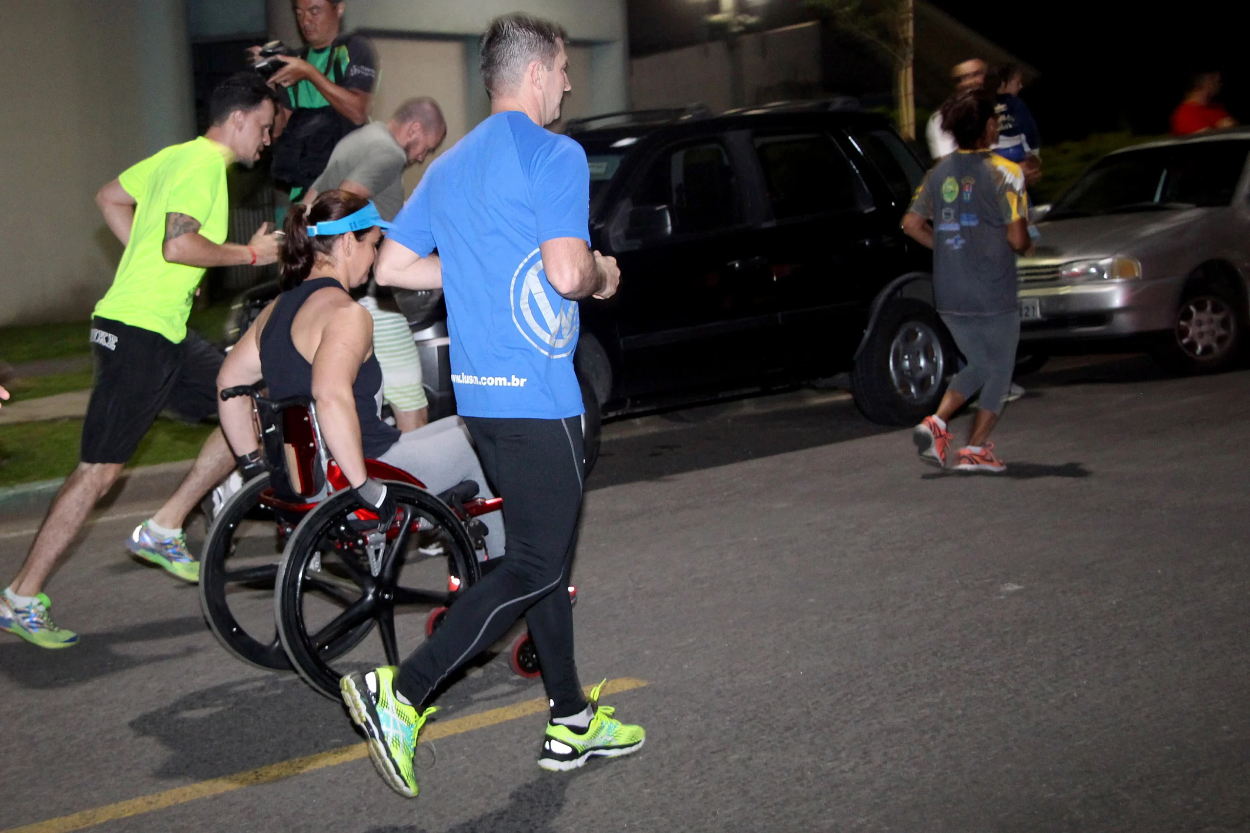 Praça Afonso Botelho recebe a corrida Ilumina Paraná 2026; veja valores e percursos