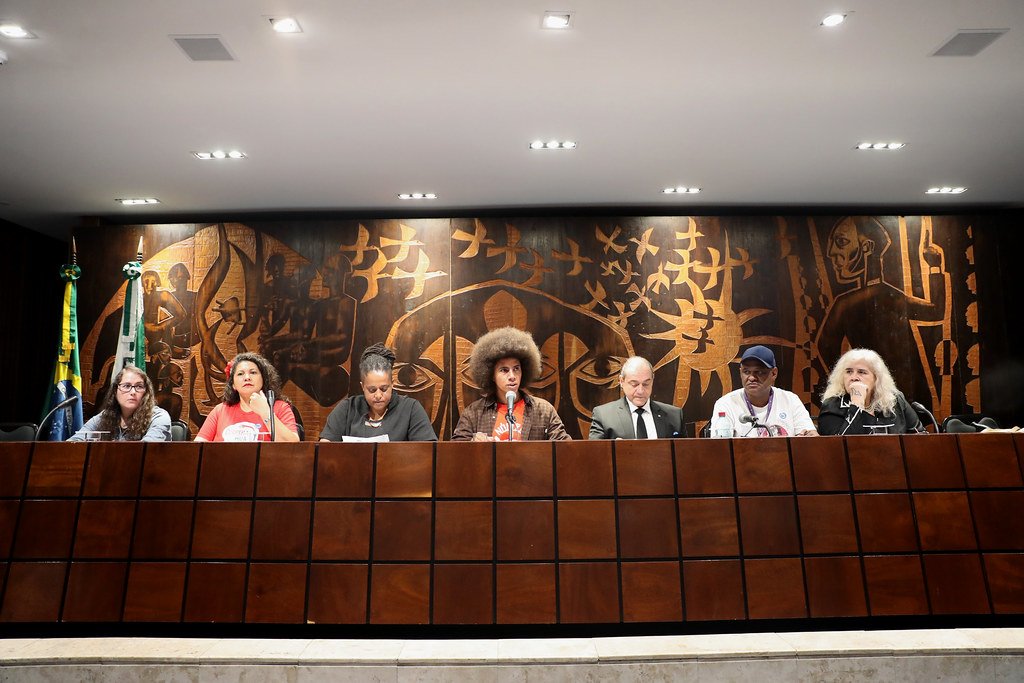 Frente Parlamentar reage à "higienização social" e convoca audiência pública para barrar internação involuntária em Curitiba