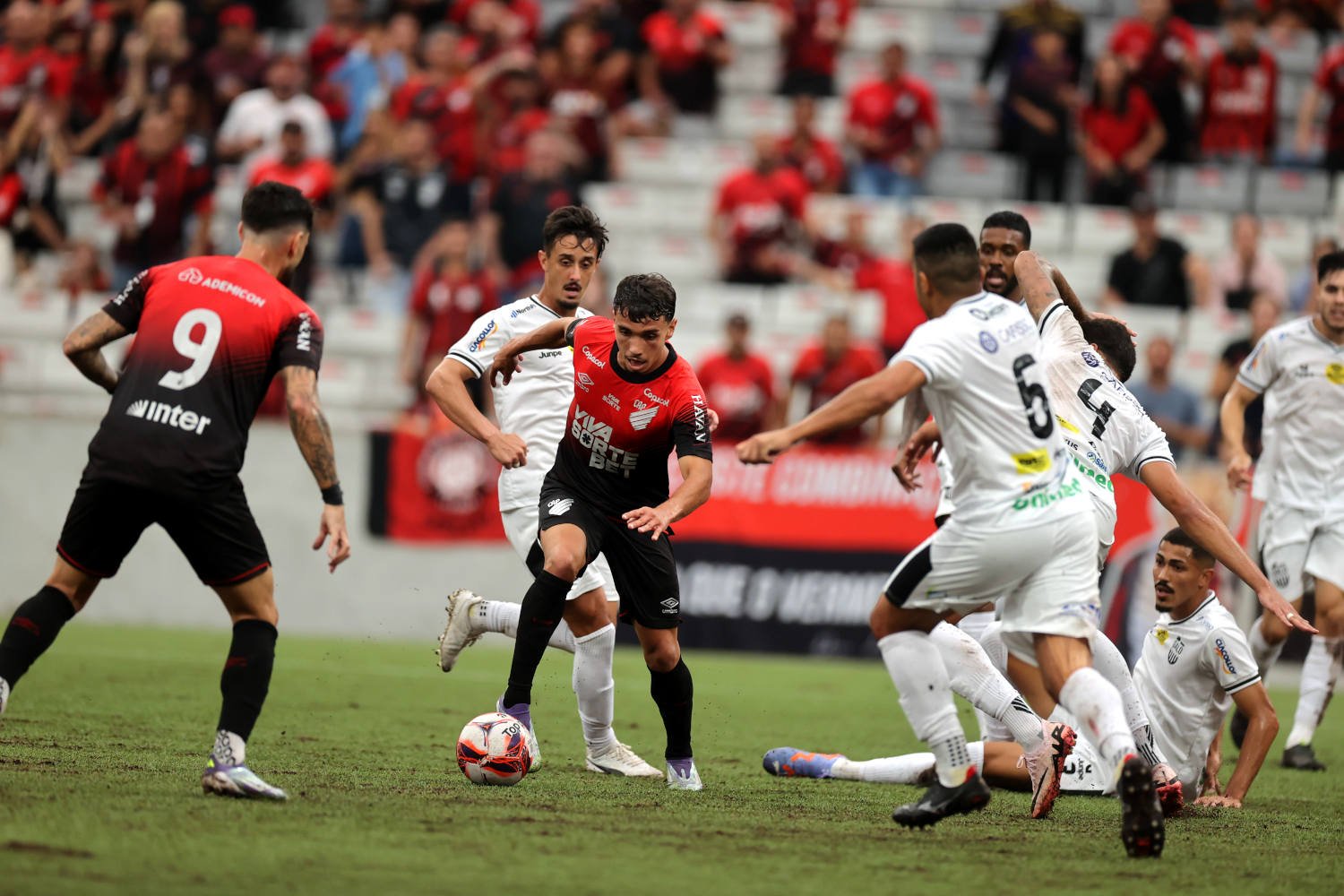 Rodada Final: Athletico dá show na Arena, Azuriz surpreende na liderança e "Torneio da Morte" terá clássico maringaense