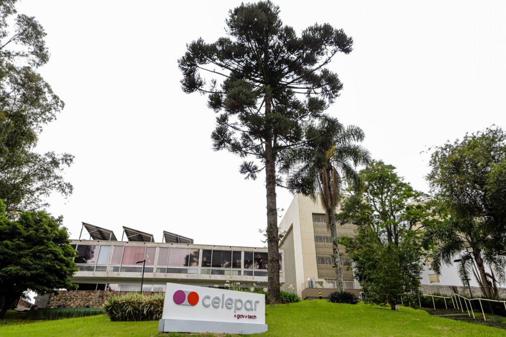 Sinal verde: TCE-PR libera retomada do processo de privatização da Celepar