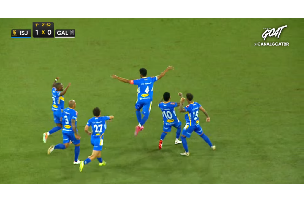 Pintura na Arena: com golaço de falta, São Joseense bate Galo Maringá na abertura do Estadual