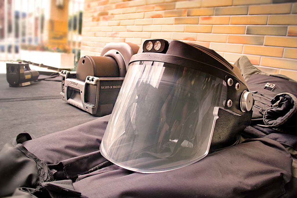 Esquadrão Antibombas libera Terminal Portão após encontrar 'kit festa' em caixa de força