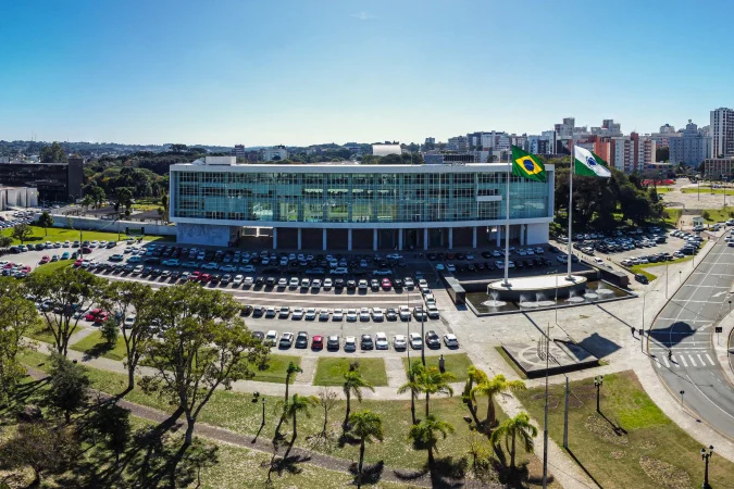 Paraná Antecipa Orçamento 2026 Pelo Segundo Ano e Impulsiona Otimização de Serviços Públicos