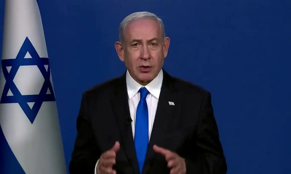 Netanyahu viaja aos EUA para discutir Irã com Trump após retomada de negociações nucleares
