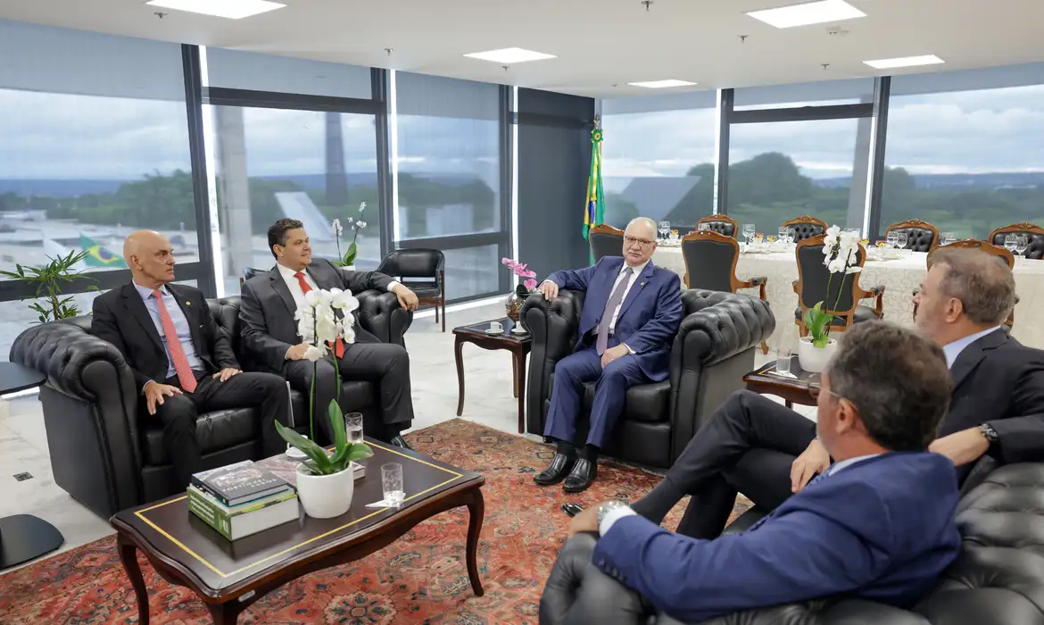 Fim da farra extrateto: STF e Congresso fecham acordo para barrar 'penduricalhos' nos Três Poderes