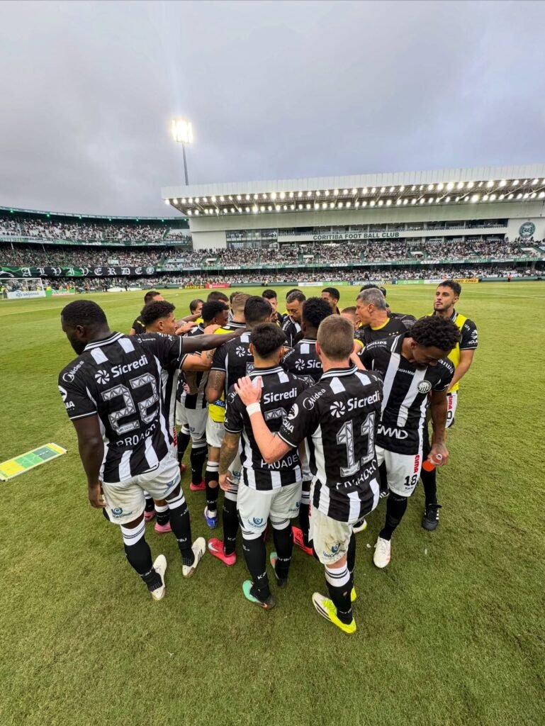 Deu Fantasma! Operário sobrevive à pressão do Coxa, vence nos pênaltis e vai à final do Paranaense