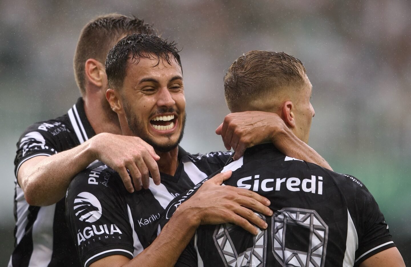 Deu Fantasma! Operário sobrevive à pressão do Coxa, vence nos pênaltis e vai à final do Paranaense