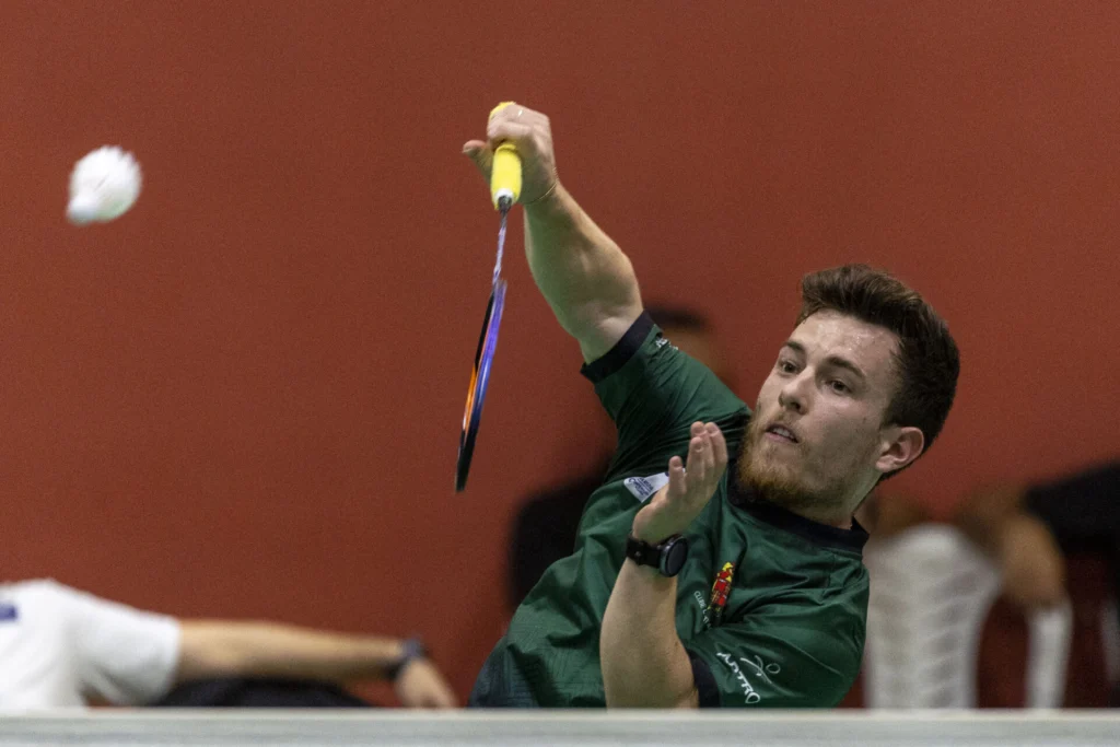 Vitor Tavares é bronze: paranaense brilha nas duplas e garante medalha no mundial do Bahrein