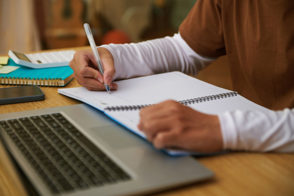 Foz do Iguaçu lança curso gratuito de Inteligência Artificial com certificado para toda a população