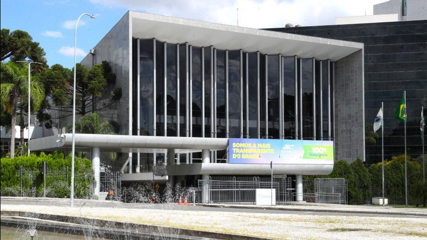 Fim do recesso: Assembleia retoma trabalhos com pauta cheia e votação da 'Rota da Seda' nesta segunda