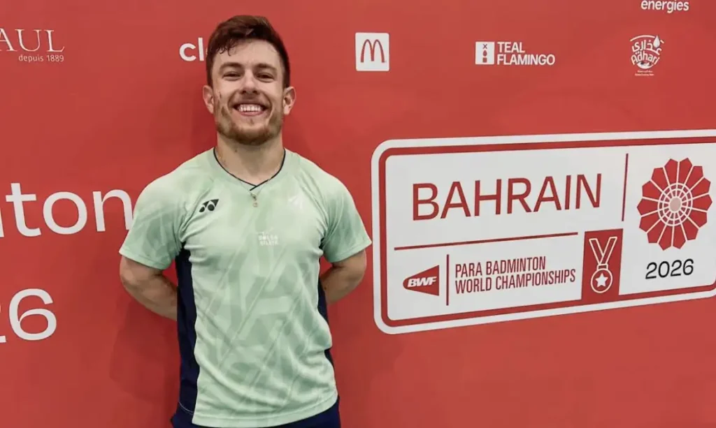 Vitor Tavares é bronze: paranaense brilha nas duplas e garante medalha no mundial do Bahrein