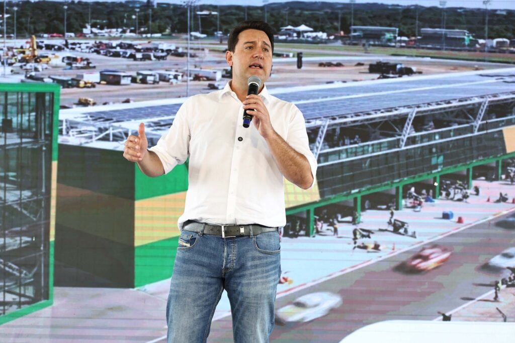 Ratinho Junior e Tiago Amaral anunciam verbas para o esporte de olho na economia e no turismo