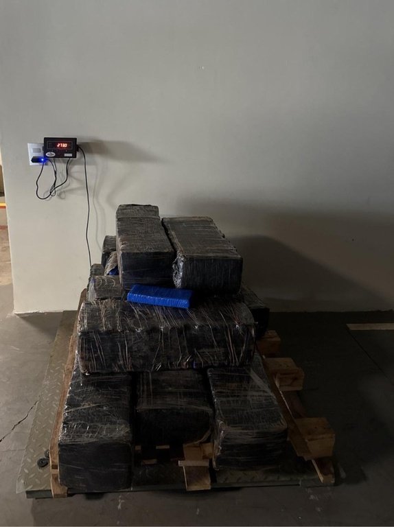 Operações da Polícia Federal apreendem mais de 2,5 toneladas de maconha no Paraná