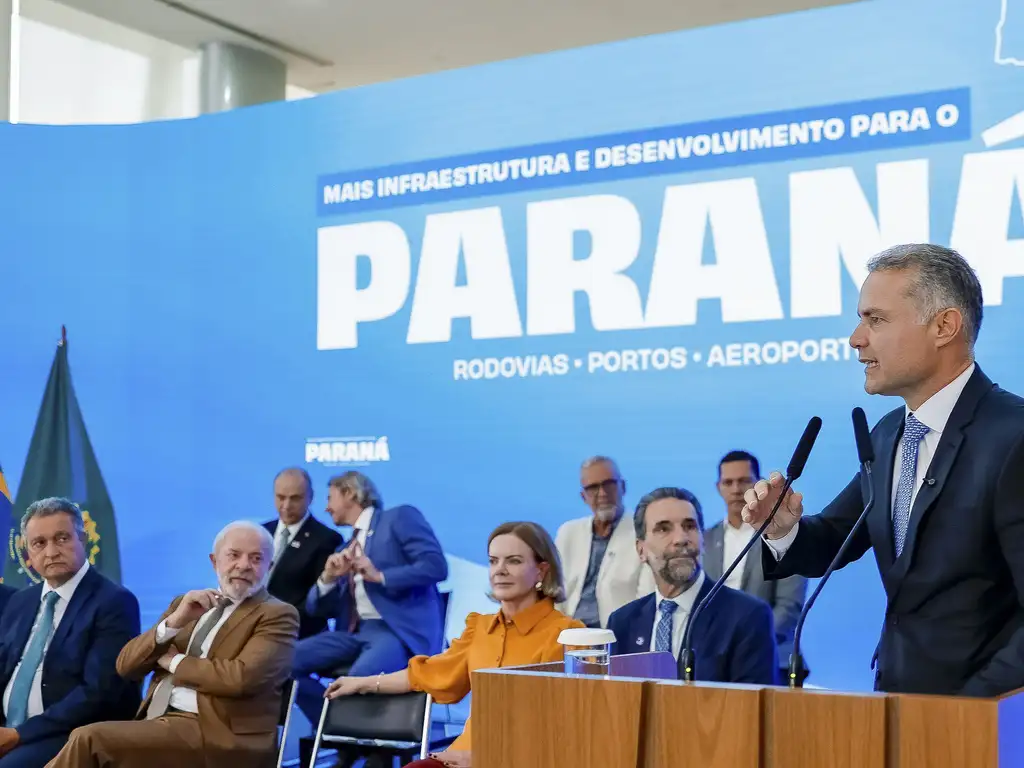 De Maringá a Paranaguá: Governo Federal anuncia pacote de R$ 2 bilhões para obras de infraestrutura e logística