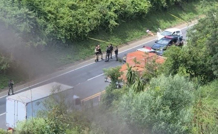 PMPR resgata mãe e filhos sequestrados e prende reincidente em roubo de veículos