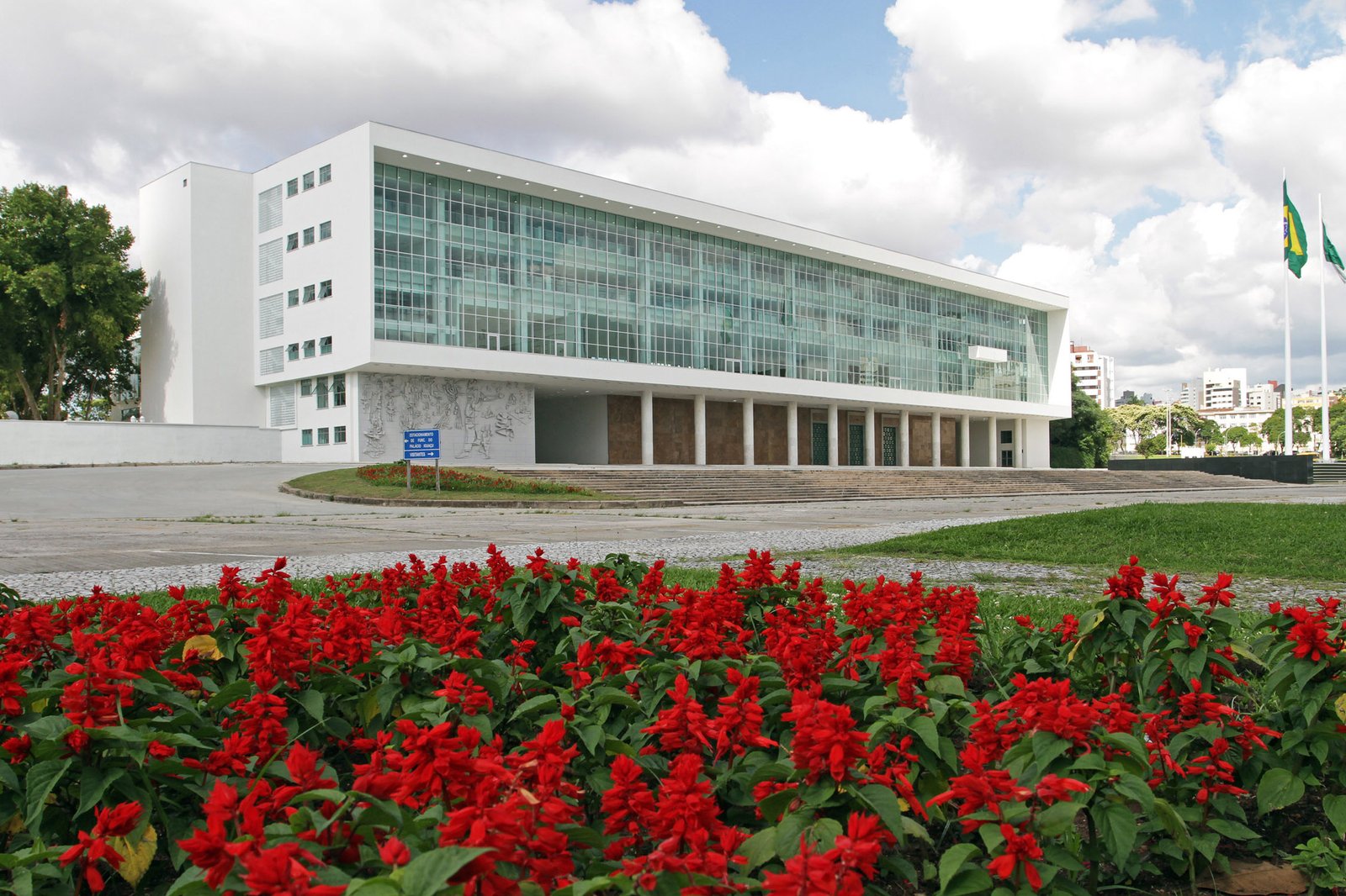 Com janela partidária aberta, aliança de Moro com o Novo muda o xadrez político no Paraná